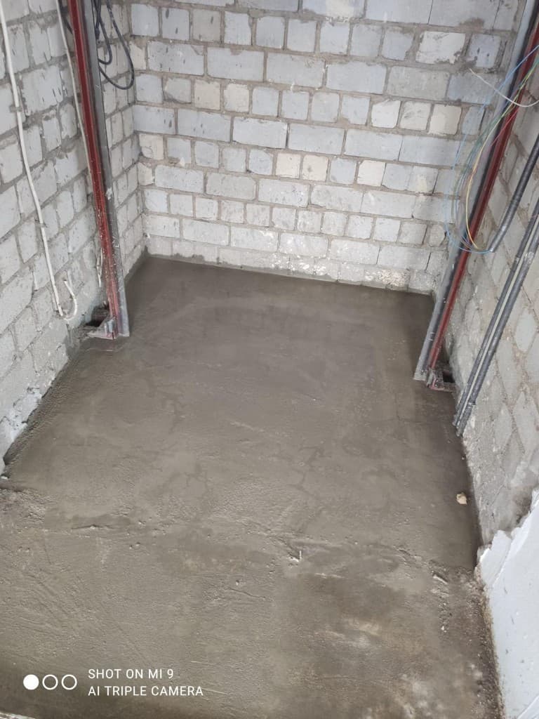 Erdarbeiten und Grabungsarbeiten auf der Baustelle